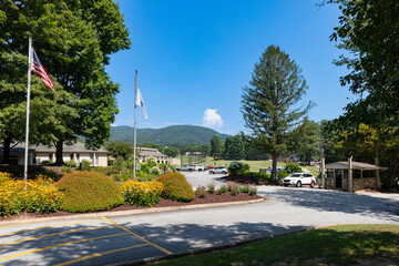 Fototapeta premium golf course lake Mountain View