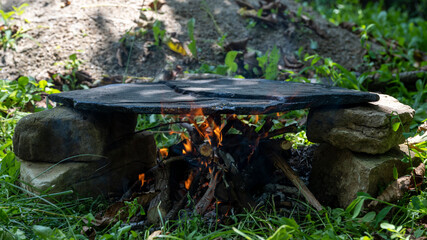 A special black stone slab on which you can prepare barbecue. Originally from Serbia.