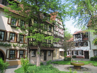 Gasse in der Altstadt von Neustadt an der Weinstraße