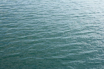 waves in the middle of the Pacific ocean