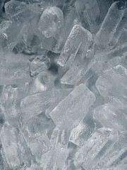 icecubes background,icecubes texture,icecubes wallpaper,ice helps to feel refreshed and cool water from the icecubes helps the water refresh your life and feel good.ice drinks for refreshment business