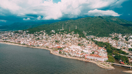 Fototapeta premium Puerto Vallarta Pueblo Ciudad Drone