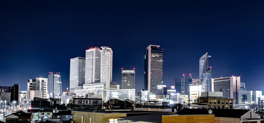 名古屋のビル群の夜景