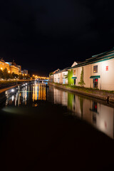 【縦写真】小樽運河の夜景