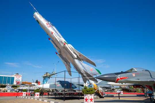 KAMENSK-SHAKHTINSKY, RUSSIA - OCTOBER 04, 2021: Su-17 - Soviet fighter-bomber in the exposition of Patriot Park