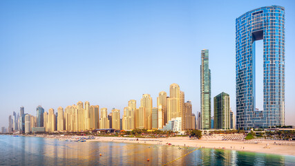 Fototapeta premium panoramic view at jumeirah beach, dubai