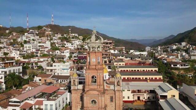 4K Drone footage circling la Parroquia de Nuestra Senora de Guadalupe in Puerto Vallarta, Mexico