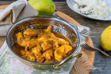 Mango and chicken curry with rice