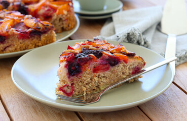 Fruit and berry t cake
