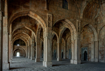 Fototapeta na wymiar Jama Masjid is a historic mosque in Mandu in the Central Indian state of Madhya Pradesh.