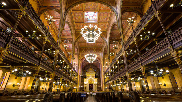 interior of the synagogue in Budapest