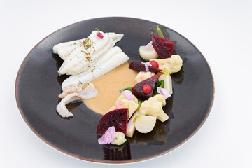 Filet de lieu jaune et légumes