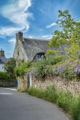 Fototapeta na wymiar Brittany, Ile aux Moines island, typical houses in the village 