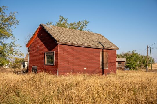 Old abandoned house in the declining rural town of Sibbald