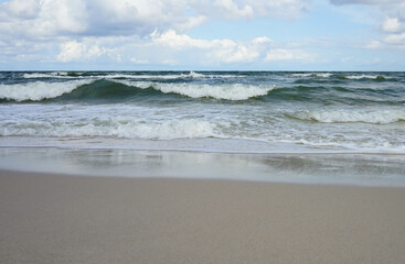 Fototapeta na wymiar View of Baltic sea from sandy shore