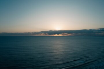 Obraz premium Aerial shot of a tranquil clear body of water in the sea in Burleigh Heads, Queensland, Australia
