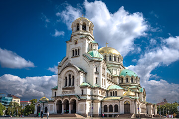 Fototapeta na wymiar Sofia, Bulgaria - SEPTEMBER 11 2022: Alexander Nevsky cathedral in Sofia, Bulgaria on a sunny day.