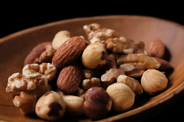 ミックスナッツの盛り合わせ