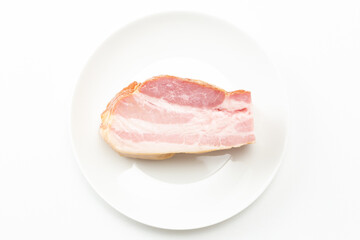 白背景にブロックベーコン 