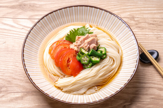 ぶっかけそうめん