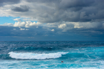 奄美晴天の冬の海