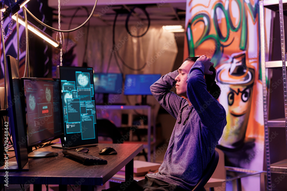 Poster upset hacker unsuccessfully hacking server while breaking law and doing illegal activity. disappoint