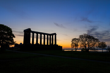 Naklejka premium Calton Hill At Sunset In Edinburgh