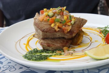 Leichtes Sommeressen (Thunfisch)