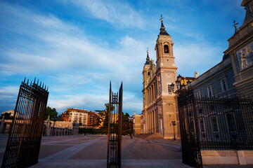 Naklejka premium Gates at Almudena Cathedral and Plaza de la Armeria town square