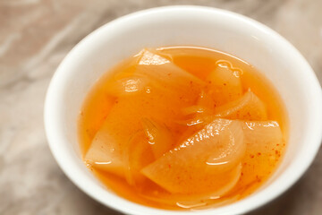 Radish soup, which Koreans enjoy eating, is made using anchovy meat broth and radish and red pepper powder.