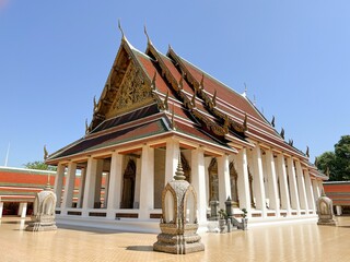 Obraz premium Iconic Golden Mount Temple (Wat Saket) located in Bangkok, Thailand