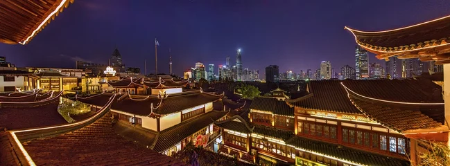 Foto auf Acrylglas Altes Gebäude Panoramic view over the historic old town of Shanghai