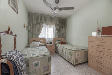 bedroom with two twin single beds