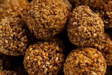 Sesame Ladoo or Ellu unda or Til ladoo