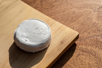 Chilean sweet bathed in meringue