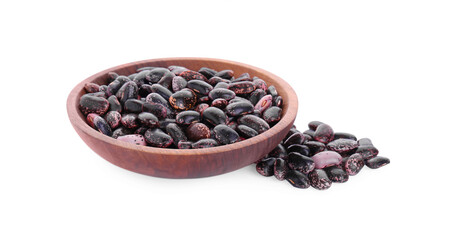 Bowl and dry kidney beans on white background