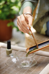 Beautiful colored nail polishes with shine and reflections,Fashionable spring summer nail design,Chinese oriental scene style