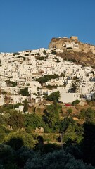 Obraz premium skiros or skyros greek iisland chora city from the west side in summer greece