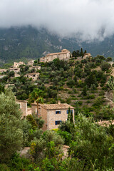 Fototapeta na wymiar the picturesque Spanish-style village of Deia in Mallorca