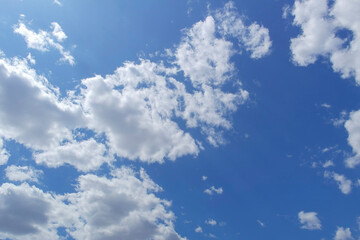 Obraz premium Blue sky background. Blue sky with white clouds. Beautiful sky