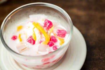MOCK POMEGRANATE SEEDS IN COCONUT SYRUP(THAB THIM GRAWP)