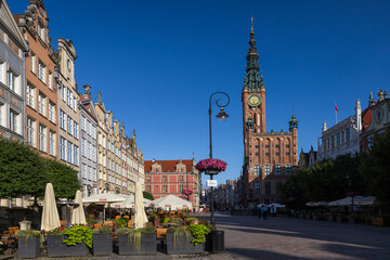Obraz premium Langer Markt mit Rathaus, Altstadt, Rechtstadt, Danzig, Polen < english> long market with town hall, old town, Gdansk, Poland