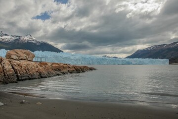 Fototapeta na wymiar Beauty of Patagonia, with majestic landscape featuring the Perito Moreno Glaciar blanketed in snow