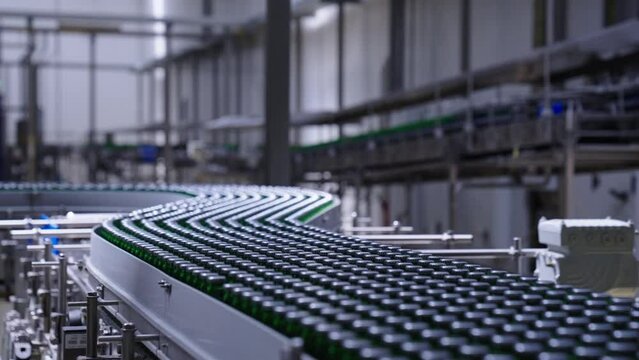Advanced Automation in Beverage Production: From Capping to Labeling with Precision