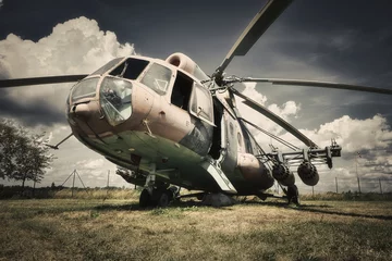 Fototapeten helicopter in action - Army - Military - Armed - Historic - War - Conflict - Weapon - History - Battle  © Enrico Obergefäll