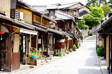 Selbstklebende Fototapeten 京都　二寧坂　二年坂の町並み © Ken Aoi
