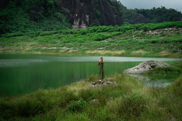 Obraz na płótnie Canvas Title: lake and mountains in Thailand