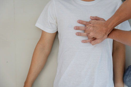 รูปภาพAsystole เลือกดูภาพถ่ายสต็อก เวกเตอร์ และวิดีโอ3,919 Adobe Stock