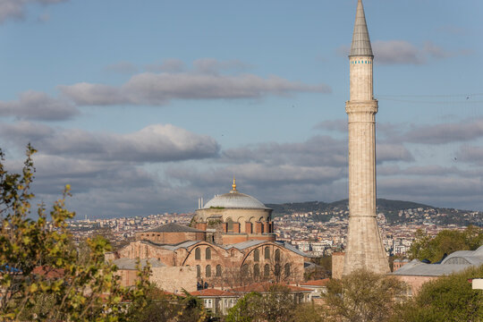 View of Hagia Sophia Mosque (Ayasofya) in Sultanahmet district along the Bosphorus strait, European side of Istanbul, Turkey.