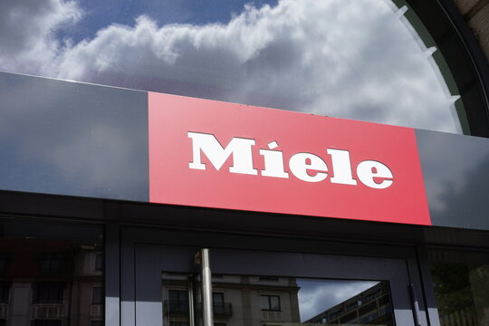 Miele Experience Center in Berlin Unter den Linden  am 02.08.2023